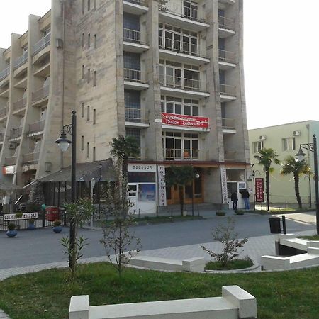 לאגודחי Hereti Hotel מראה חיצוני תמונה