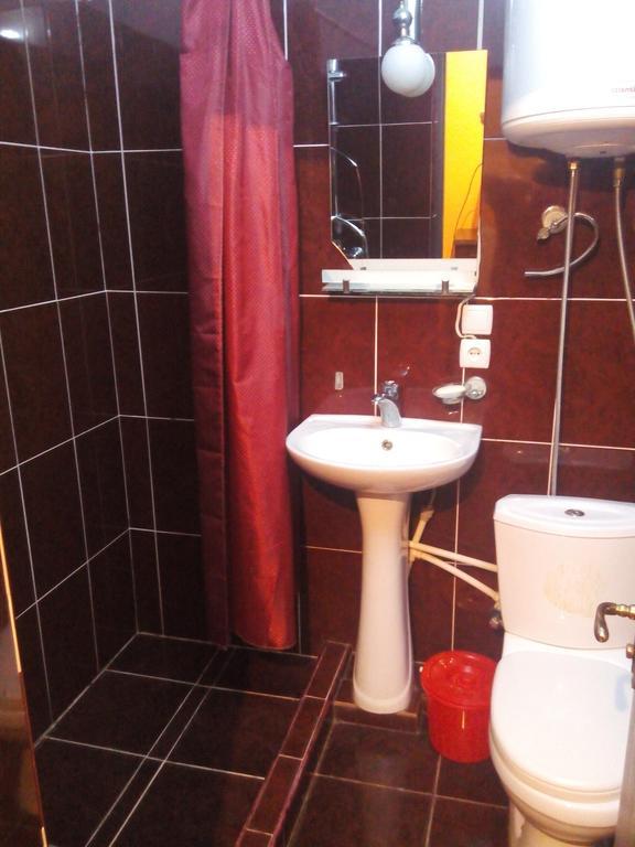 לאגודחי Hereti Hotel מראה חיצוני תמונה