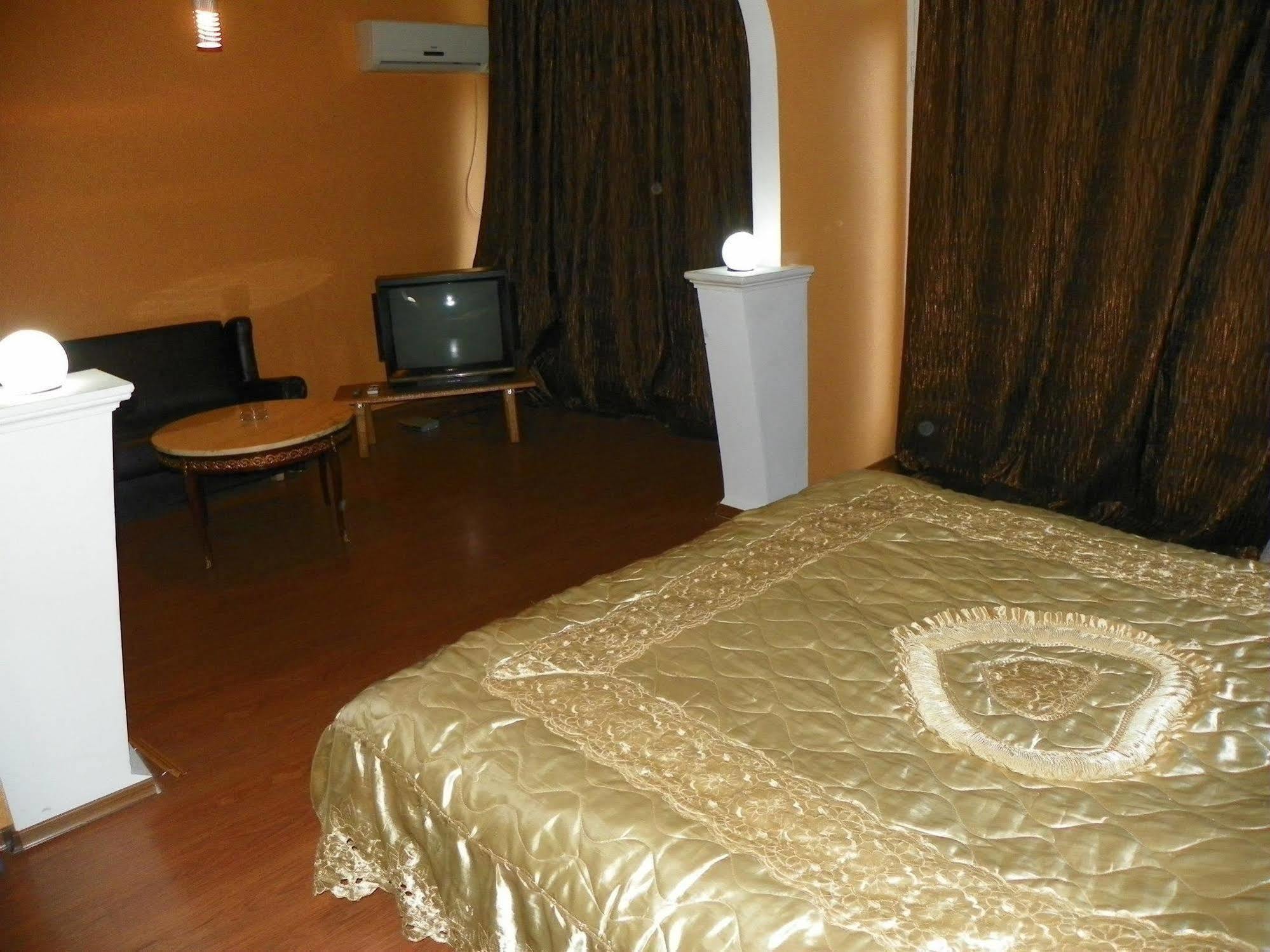 לאגודחי Hereti Hotel מראה חיצוני תמונה
